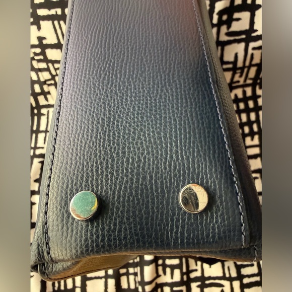 Kate Spade x Disney Alice in Wonderland Shopper Crossbody Bag - Picture 12 of 15